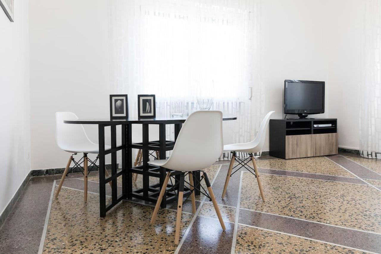 Appartement Altido Bright Penthouse For 6 Near Leaning Tower Of Pise Extérieur photo